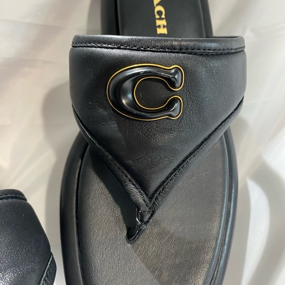 New Coach Sylvie Leather Sandals - Picture 3 of 7